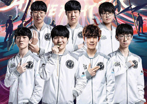 仅展现出他 仅展现出他