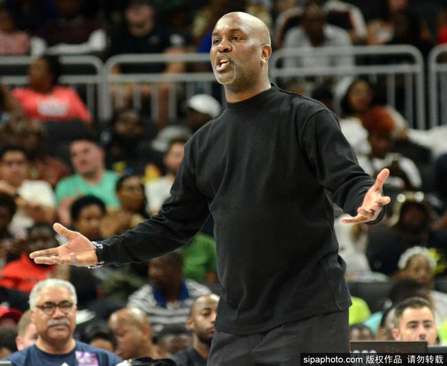 请拭目以待 请拭目以待